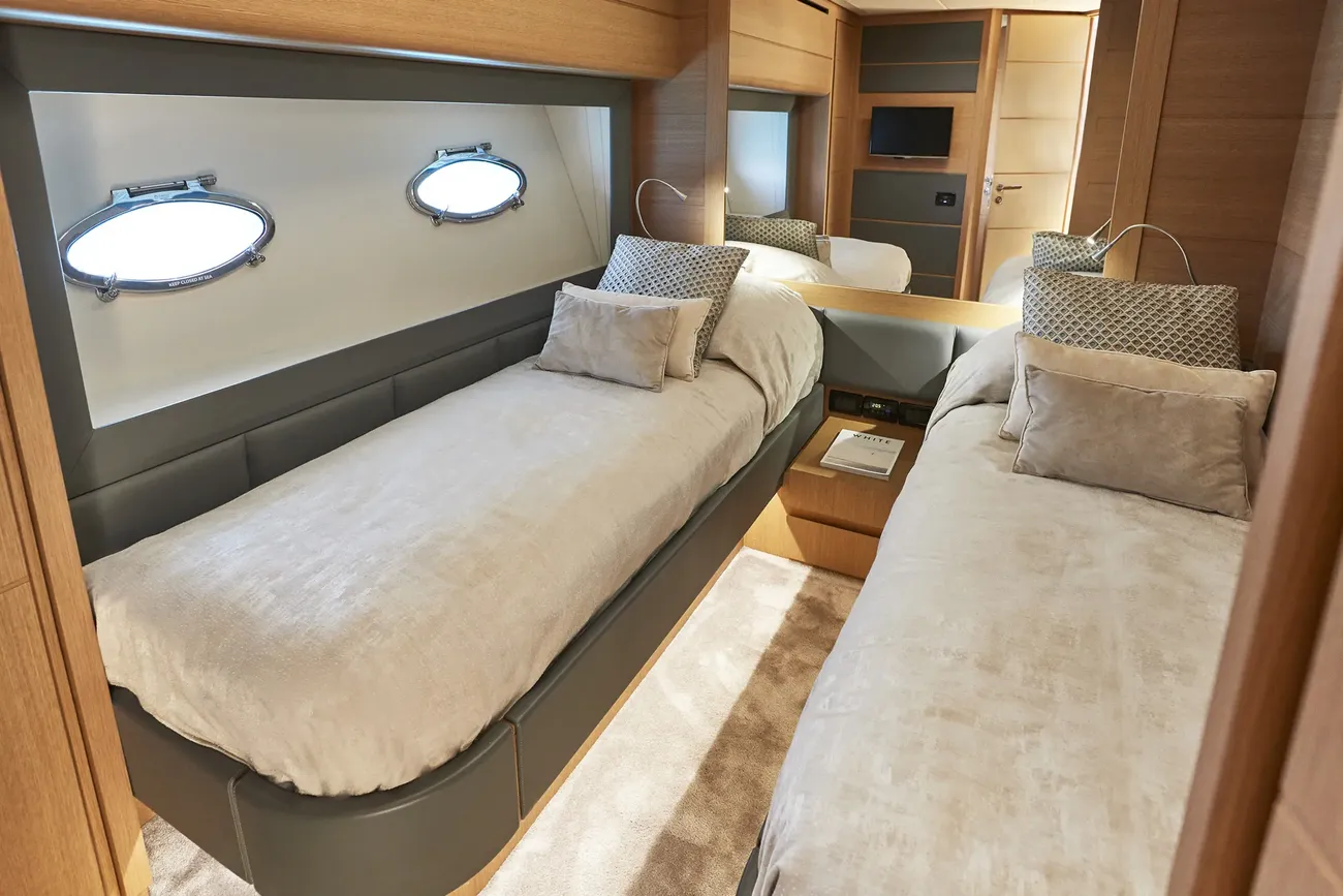 Pershing 74 de segunda mano en venta