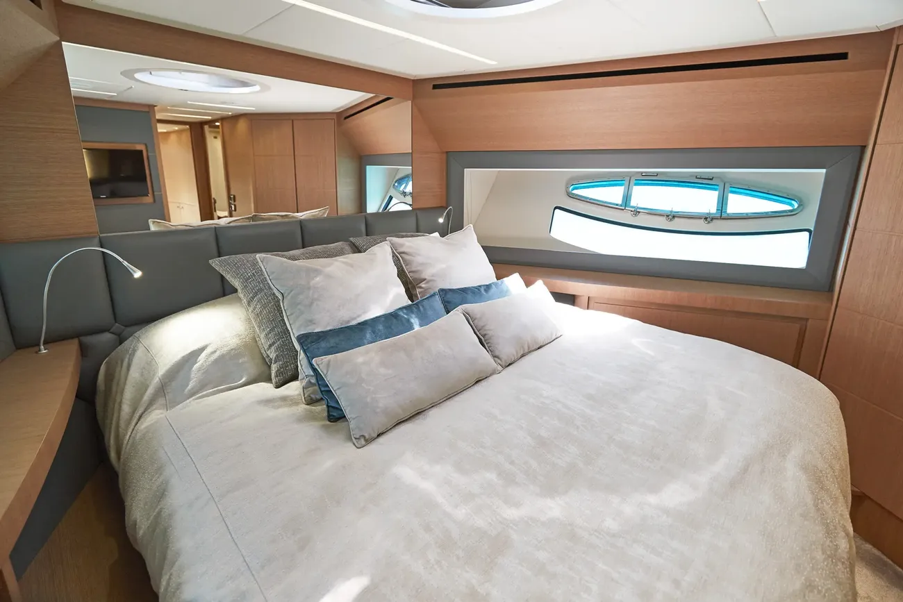 Pershing 74 de segunda mano en venta