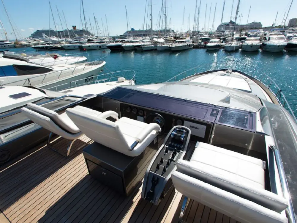 Pershing 74 de segunda mano en venta