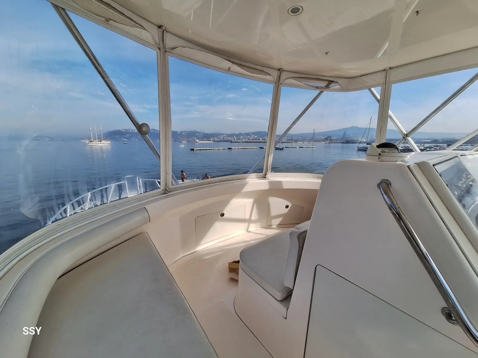 Cabo Yachts 43 usata in vendita