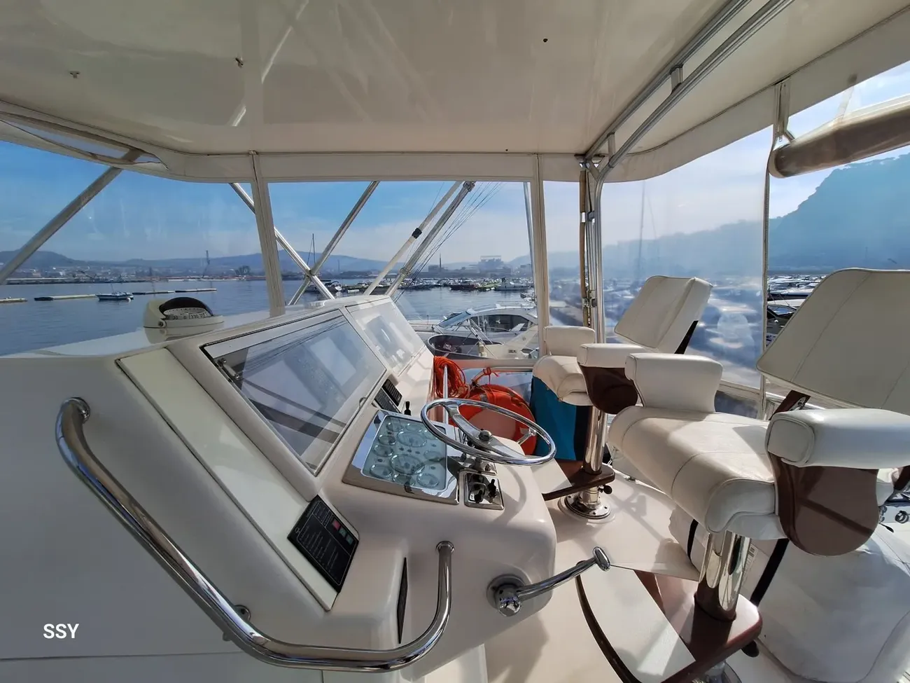 Cabo Yachts 43 usata in vendita