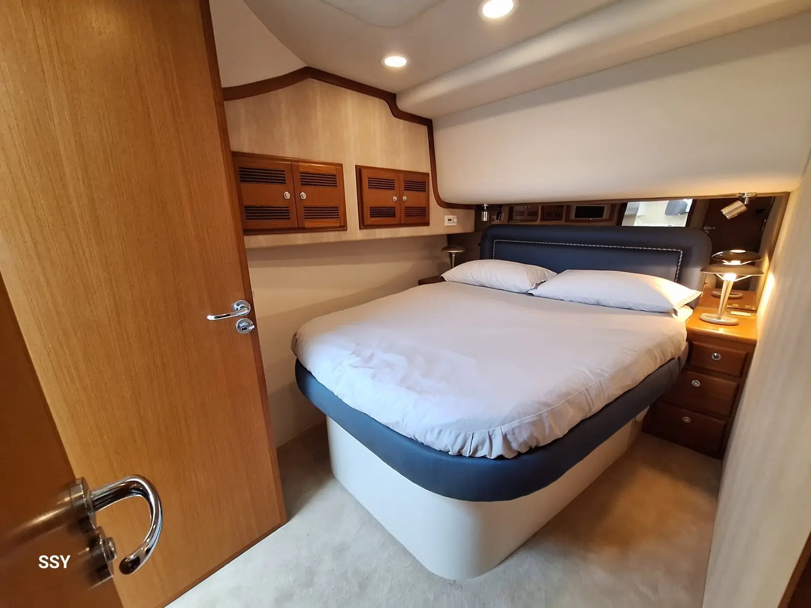 Cabo Yachts 43 usata in vendita