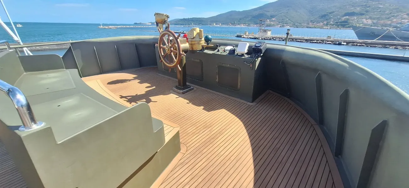 Benetti TUGBOAT 29 de segunda mano en venta