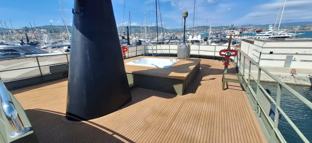 Benetti TUGBOAT 29 de segunda mano en venta