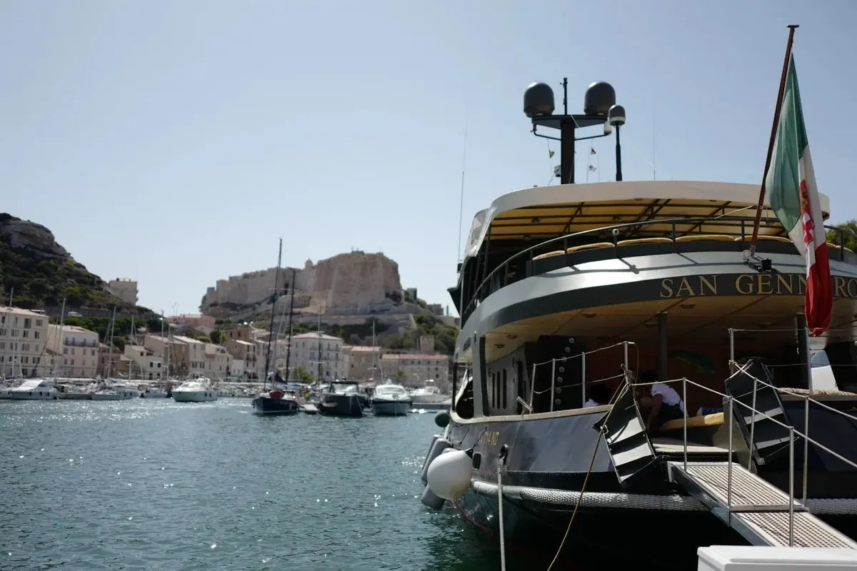 Benetti TUGBOAT 29 de segunda mano en venta