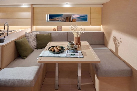 Solaris Yachts 40 ST novos à venda