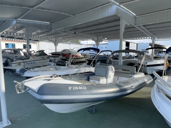 MV Marine 650 de segunda mano en venta
