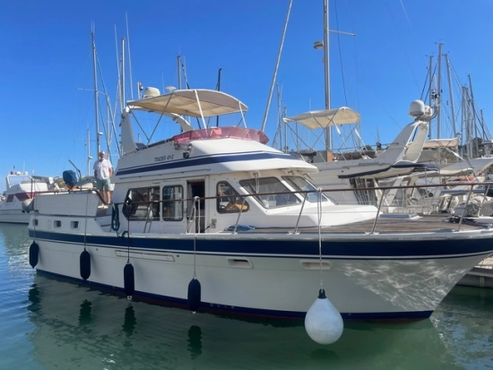 TRADER 42+1 usata in vendita