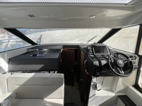 Jeanneau NC37 de segunda mano en venta