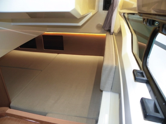 Jeanneau Merry Fisher 895 nuova in vendita