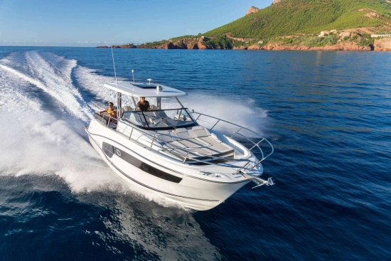 Jeanneau Cap Camarat 10.5 SERIE 2 WA nuova in vendita