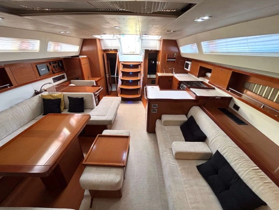 Beneteau Oceanis 58 usata in vendita