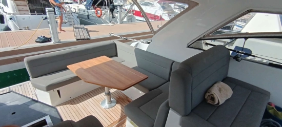 Sealine S330 de segunda mano en venta