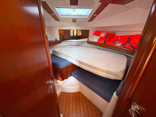 Beneteau Antares 8.80 de segunda mano en venta