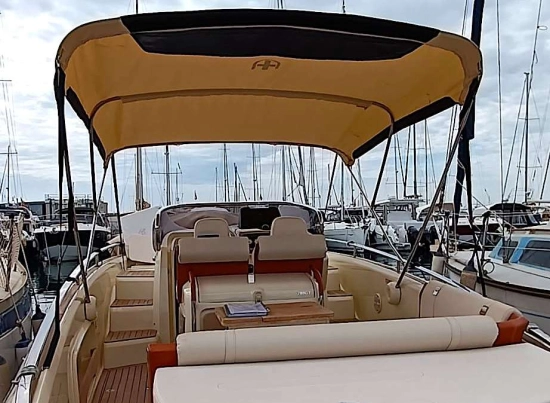 Invictus Yacht GT280 de segunda mano en venta