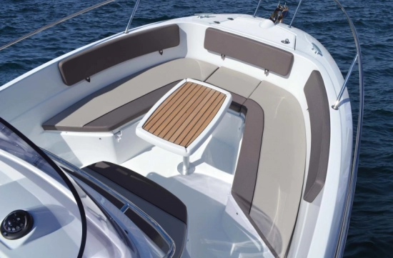 Jeanneau Cap Camarat 7.5 CC SERIE 2 nuova in vendita