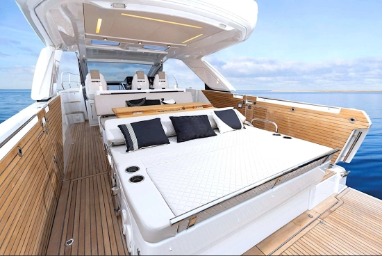 Jeanneau DB 43 IB novos à venda