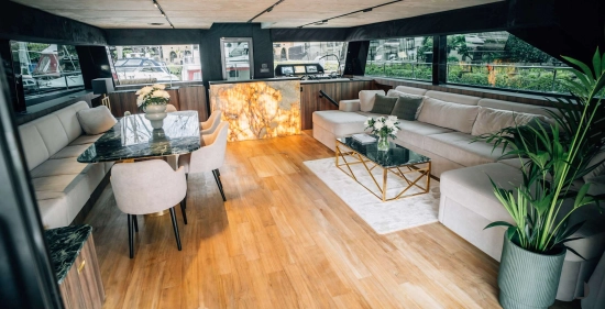 MOON YACHT 60 POWER nuova in vendita