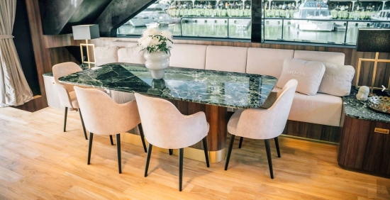 MOON YACHT 60 POWER nuova in vendita