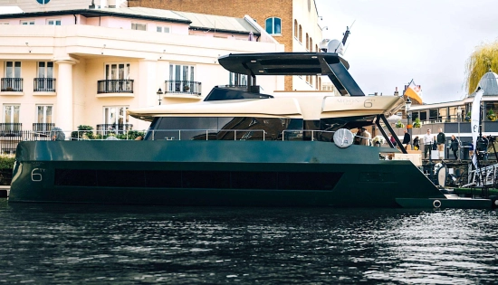 MOON YACHT 60 POWER nuova in vendita
