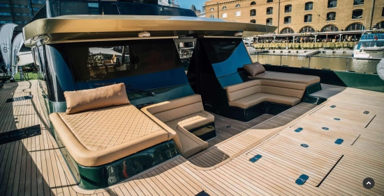 MOON YACHT 60 POWER nuova in vendita