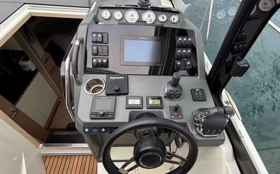 Jeanneau LEADER 33 de segunda mano en venta