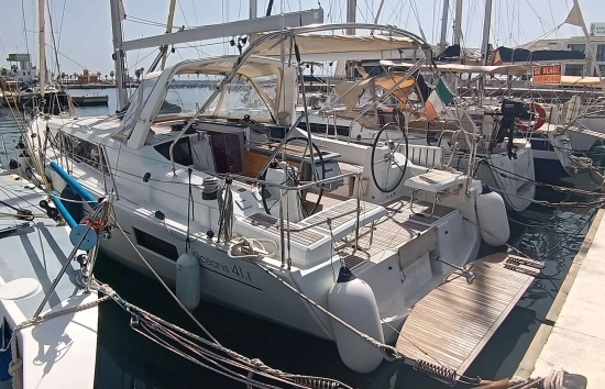 Beneteau Oceanis 41.1 usata in vendita