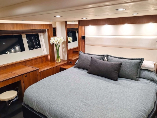 Sunseeker Predator 64 usata in vendita