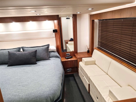 Sunseeker Predator 64 usata in vendita