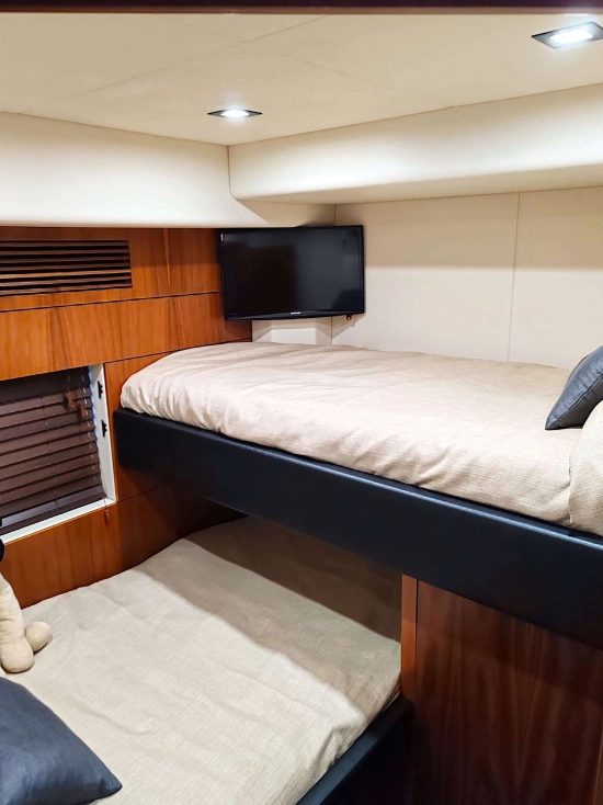 Sunseeker Predator 64 usata in vendita