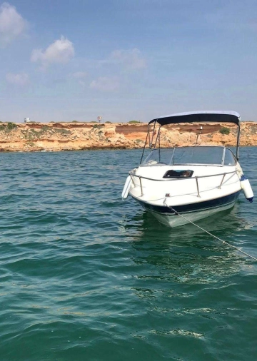 Bayliner 2052 CAPRI CUDDY usado à venda