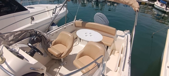 Jeanneau Cap Camarat 715 WA usata in vendita