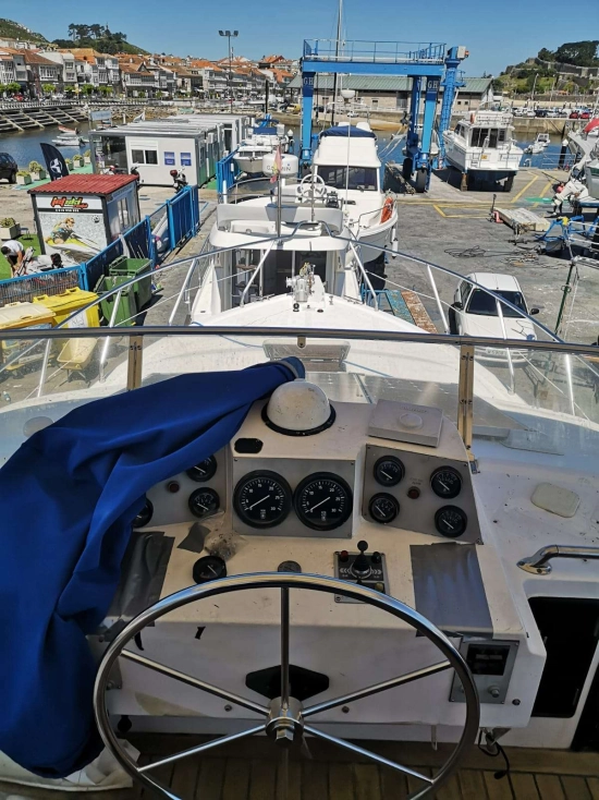 OCEAN ALEXANDER 42 usado à venda