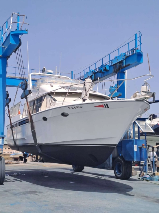 OCEAN ALEXANDER 42 usado à venda