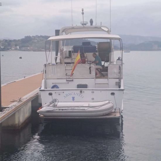 OCEAN ALEXANDER 42 usado à venda