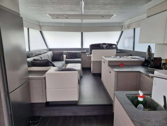 Fountaine Pajot MY 5 usata in vendita
