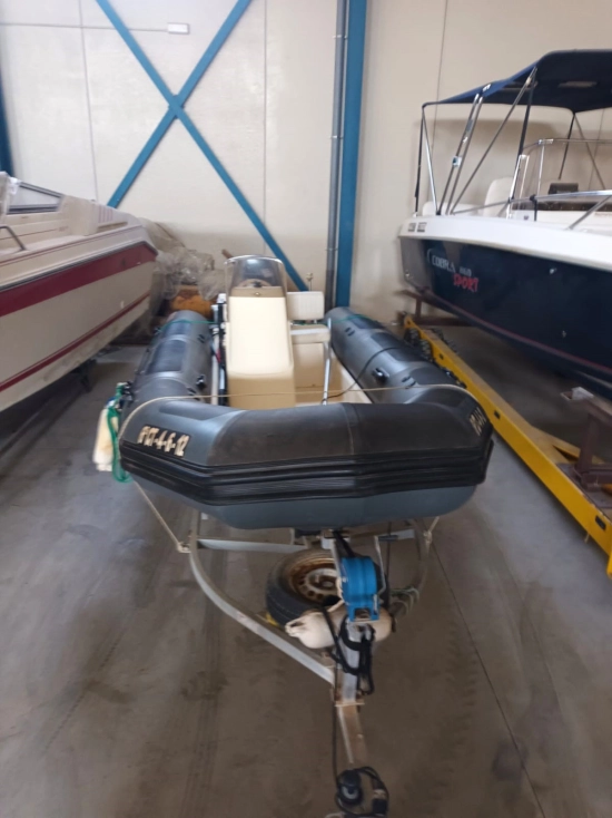 Zodiac PRO 9 usata in vendita