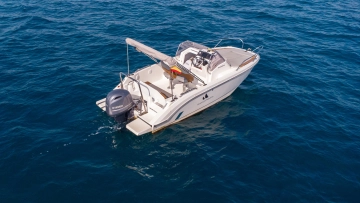 Beneteau Flyer 6 SUNDECK ELEGANCE usado à venda