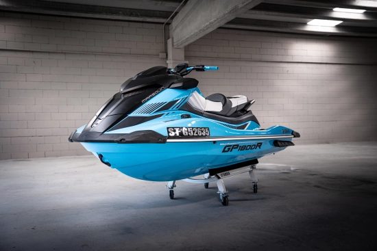 Yamaha GP 1800R usado à venda