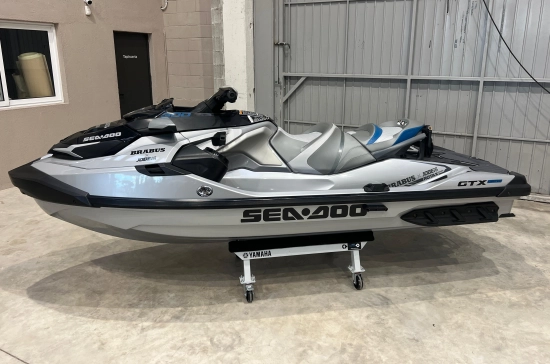 Sea Doo GTX LIMITED 300 usado à venda