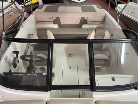 Bayliner VR 4 nuova in vendita