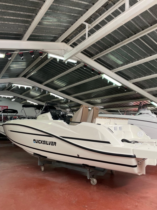 Quicksilver Open Activ 605 nuova in vendita