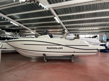 Quicksilver Open Activ 605 nuevo en venta