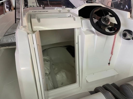 Jeanneau Cap Camarat 5.5 Cc nuevo en venta
