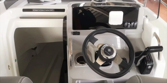 Jeanneau Cap Camarat 6.5 Cc Serie 3 nuevo en venta