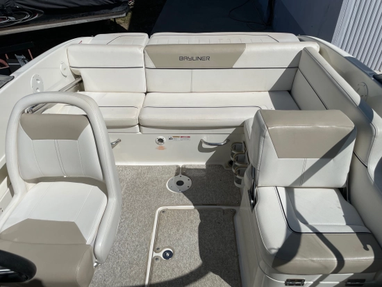 Bayliner 642 Cuddy de segunda mano en venta