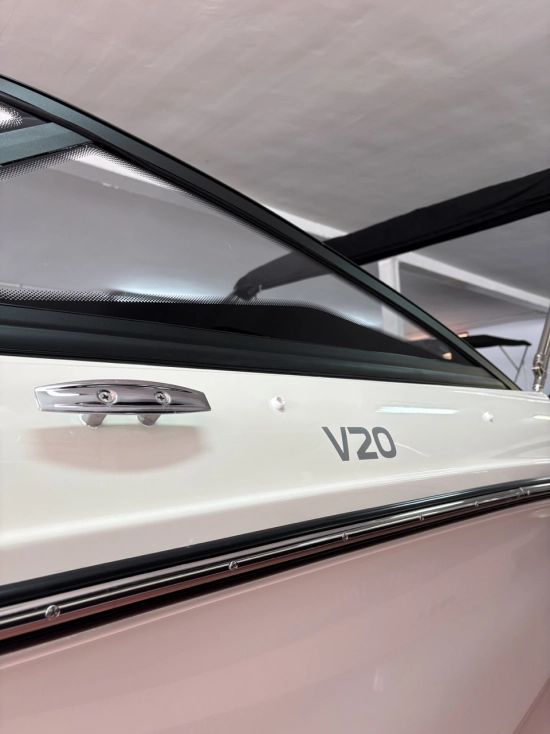 Bayliner V20 novos à venda