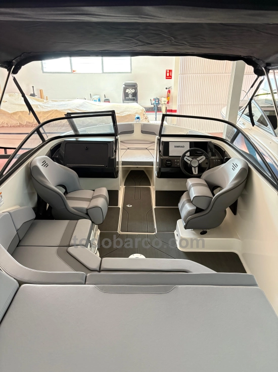 Bayliner V20 nuova in vendita