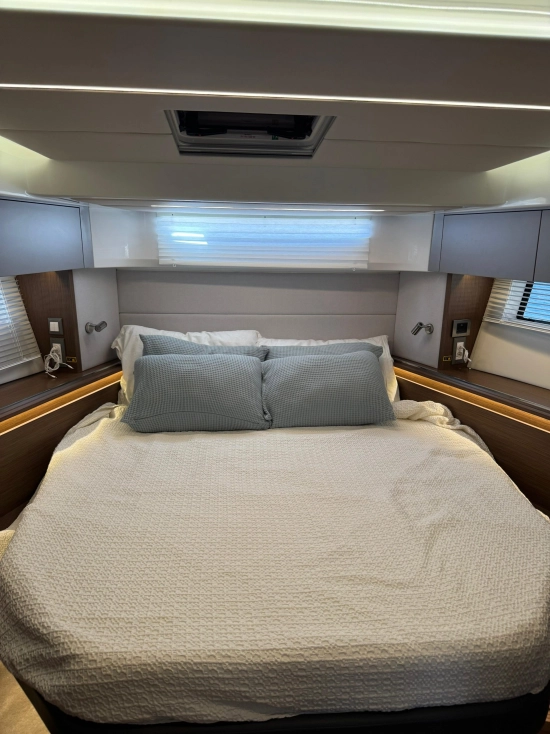 Beneteau Antares 12 Fly de segunda mano en venta