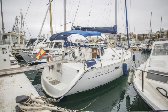 Beneteau Oceanis Clipper 331 de segunda mano en venta